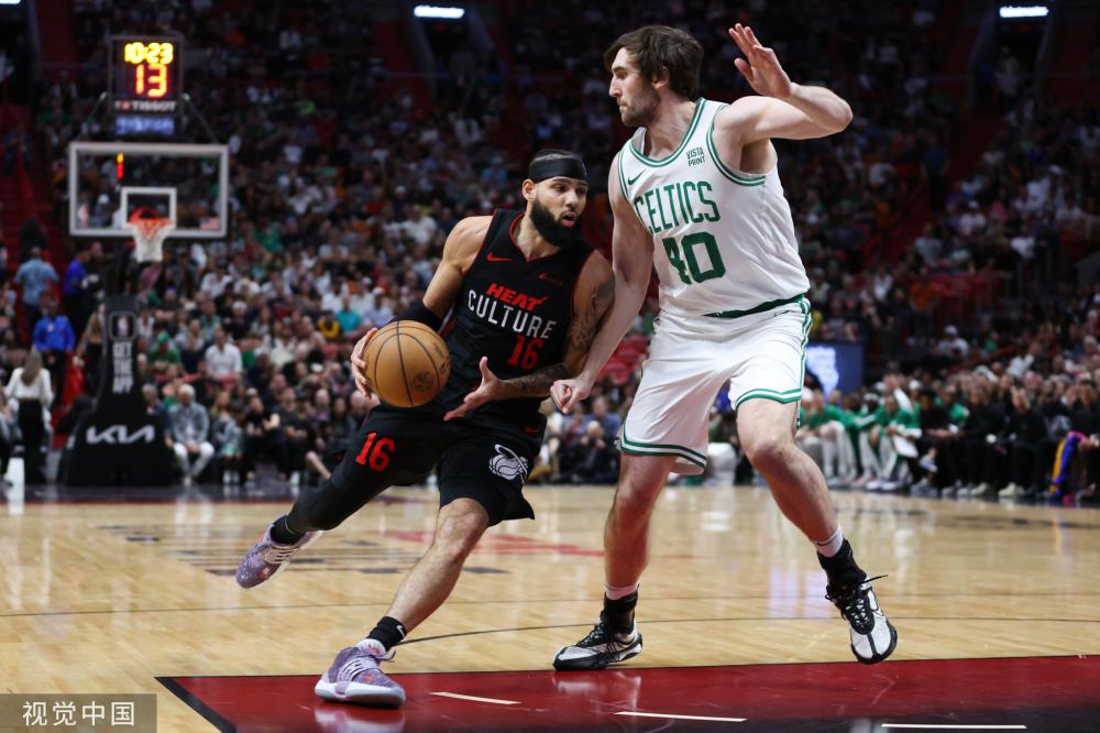 佩雷斯对莫 佩雷斯对莫