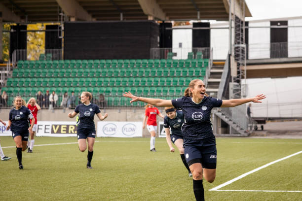 会背后的战 会背后的战