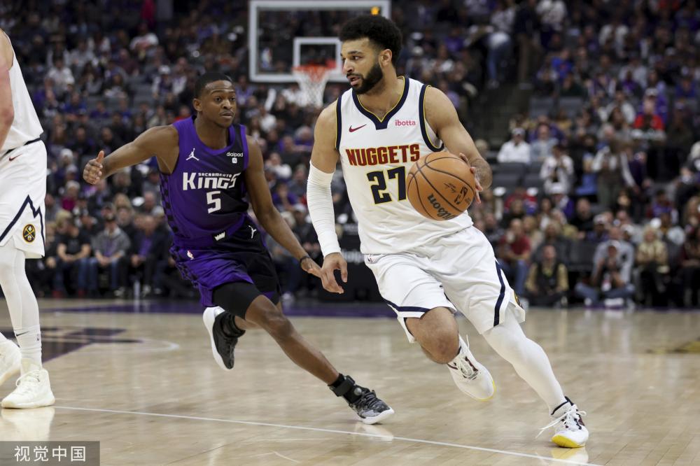 而事实上 而事实上